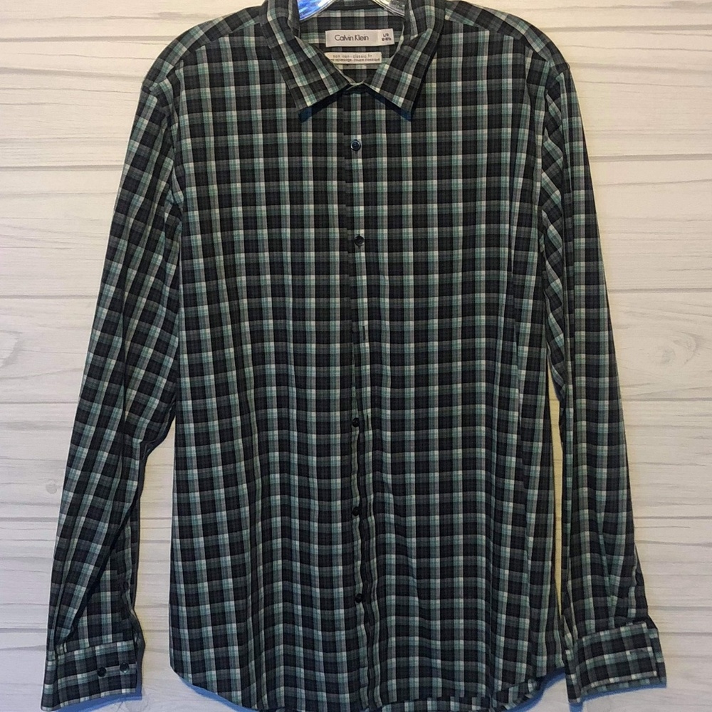 Calvin Klein non iron - classic fit button down